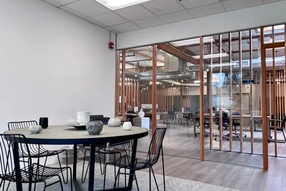 Sala privativa em escritório compartilhado: por que ter uma?